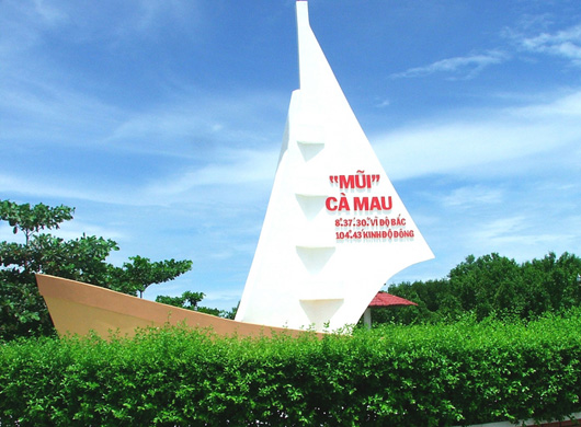 ban-may-dinh-vi-gps-cam-tay-tai-ca-mau